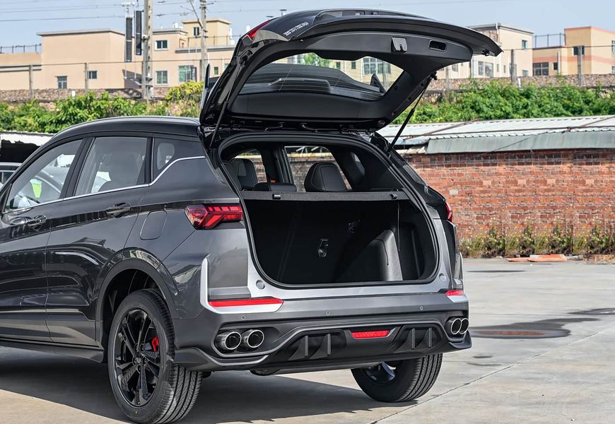 Geely Coolray/X50+ (Binyue L) Battle