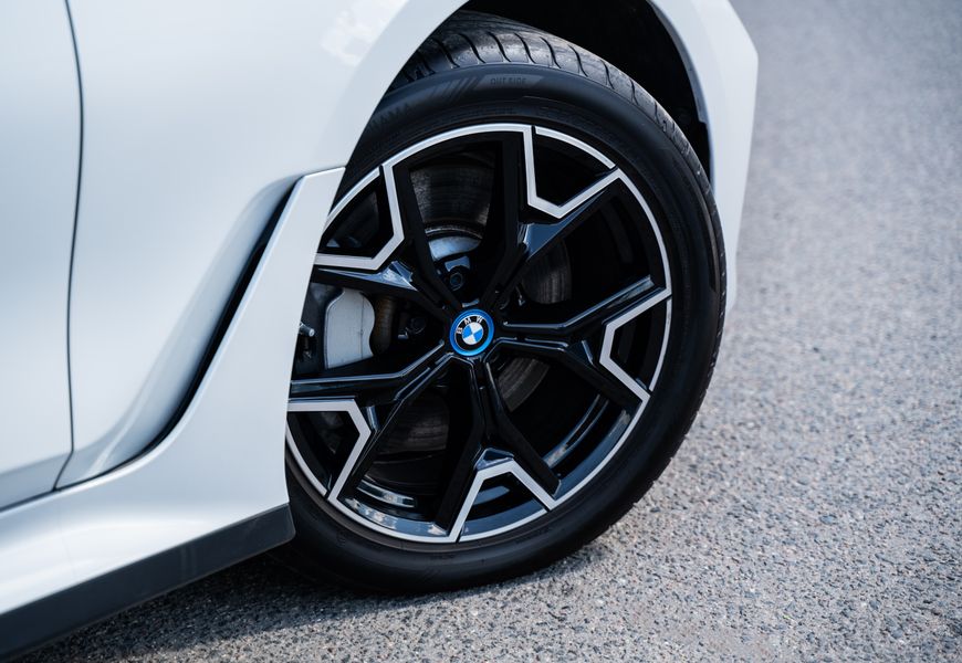 BMW i3 eDrive40L